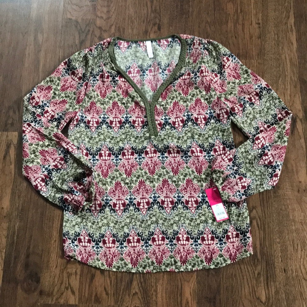 NWT - Xhilaration Paisley Print Top
